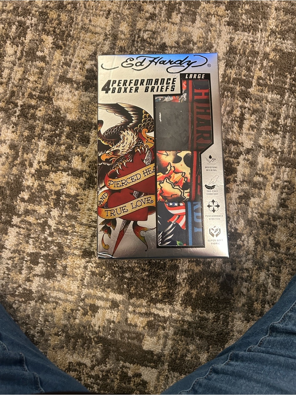 NEW ED HARDY MYSTERY BOX WORTH $150 to $250!!!! - Picture 12 of 16